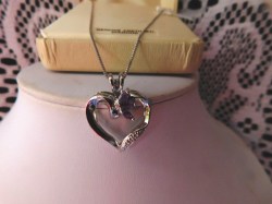 925 open heart amethyst a